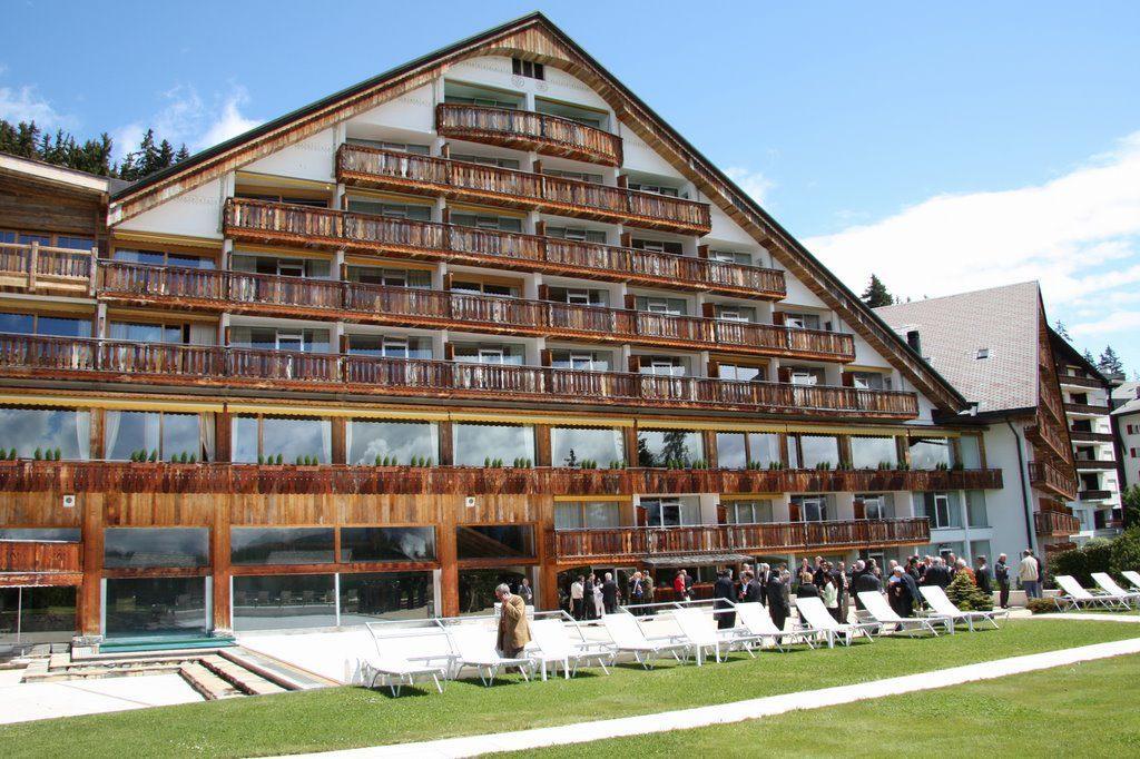 Apartment 24 Hotel Etrier Pool & Spa Crans-Montana Kültér fotó